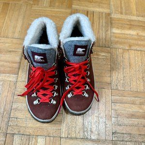 Sorel  Out 'N About Plus Conquest Winter Boots Size 8.5